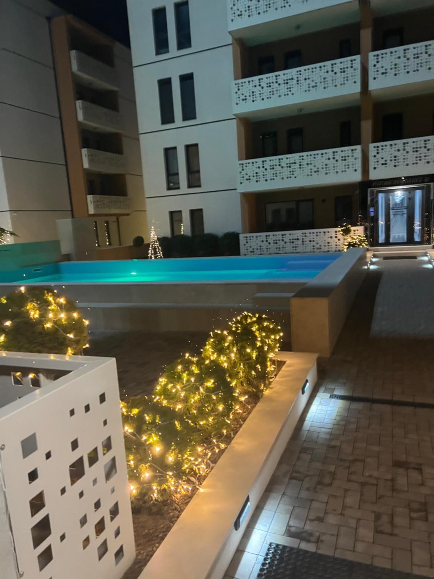 Residence Future Delux IV Giroc Exterior foto